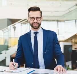 7 Key Traits of Successful Business Administrators