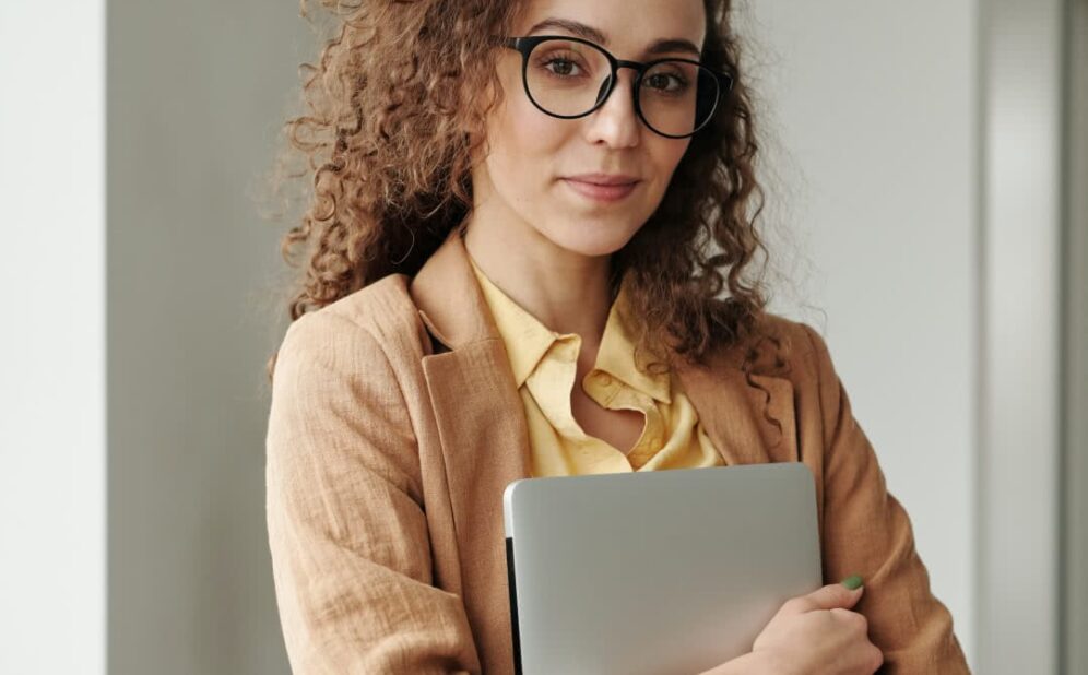 Unleash Your Potential A Guide to Becoming a Performance & Artistic Mentor