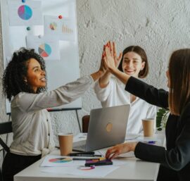 Unlocking Success: Strategies to Generate Income by Effectively Marketing Your Coaching Online Courses
