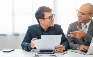How a Business Coach Can Drive Real Growth and Clarity for Entrepreneurs