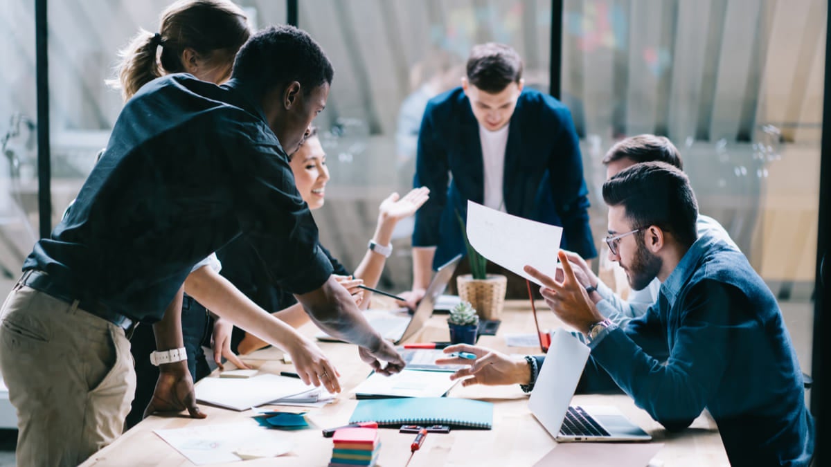 Businessly for Entrepreneurs Simplify, Scale, and Succeed
