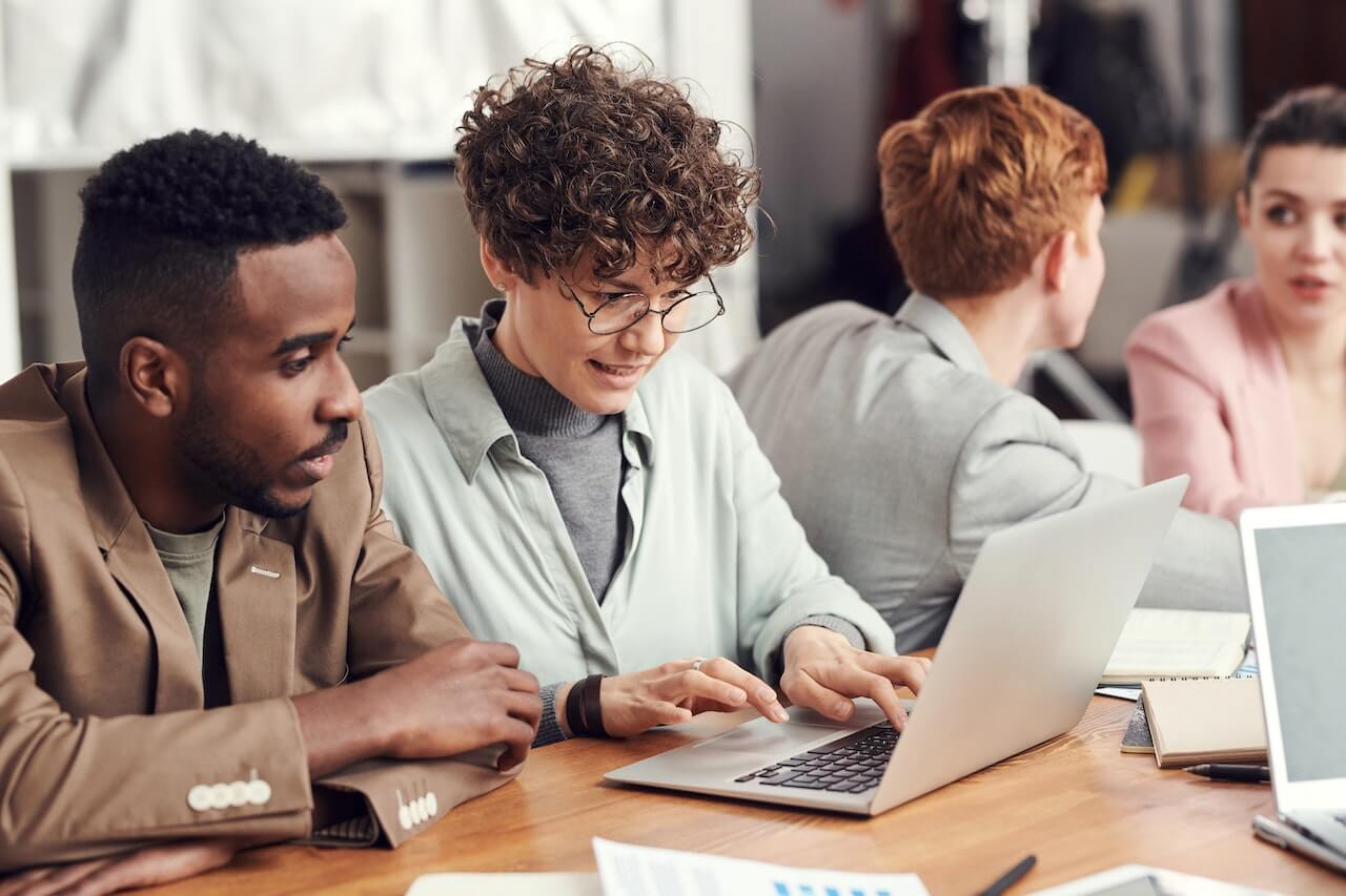 Flexible Job Training Programs: Building Careers Around Your Schedule