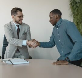 High Ticket Closer Salary: Earnings, Commission Structures, and Career Growth Explained