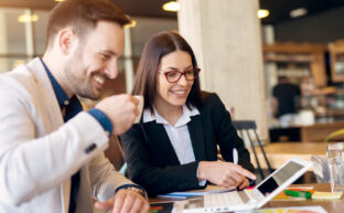 Unlocking Buyer Behavior with a Sales Psychology Course