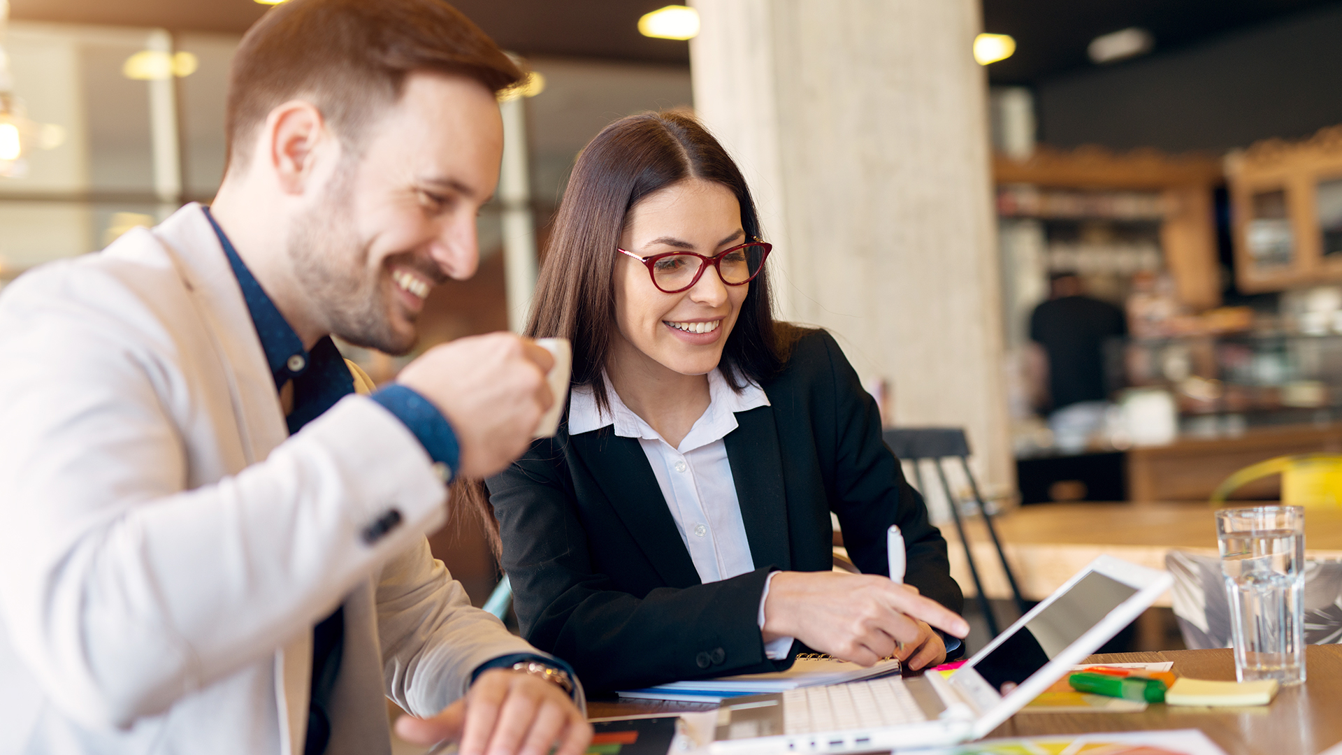 Unlocking Buyer Behavior with a Sales Psychology Course