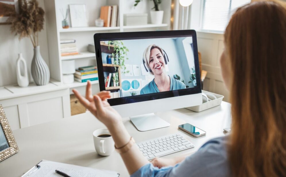 Transform Your Passion for Helping Others Discover the Best Online Life Coach Programs